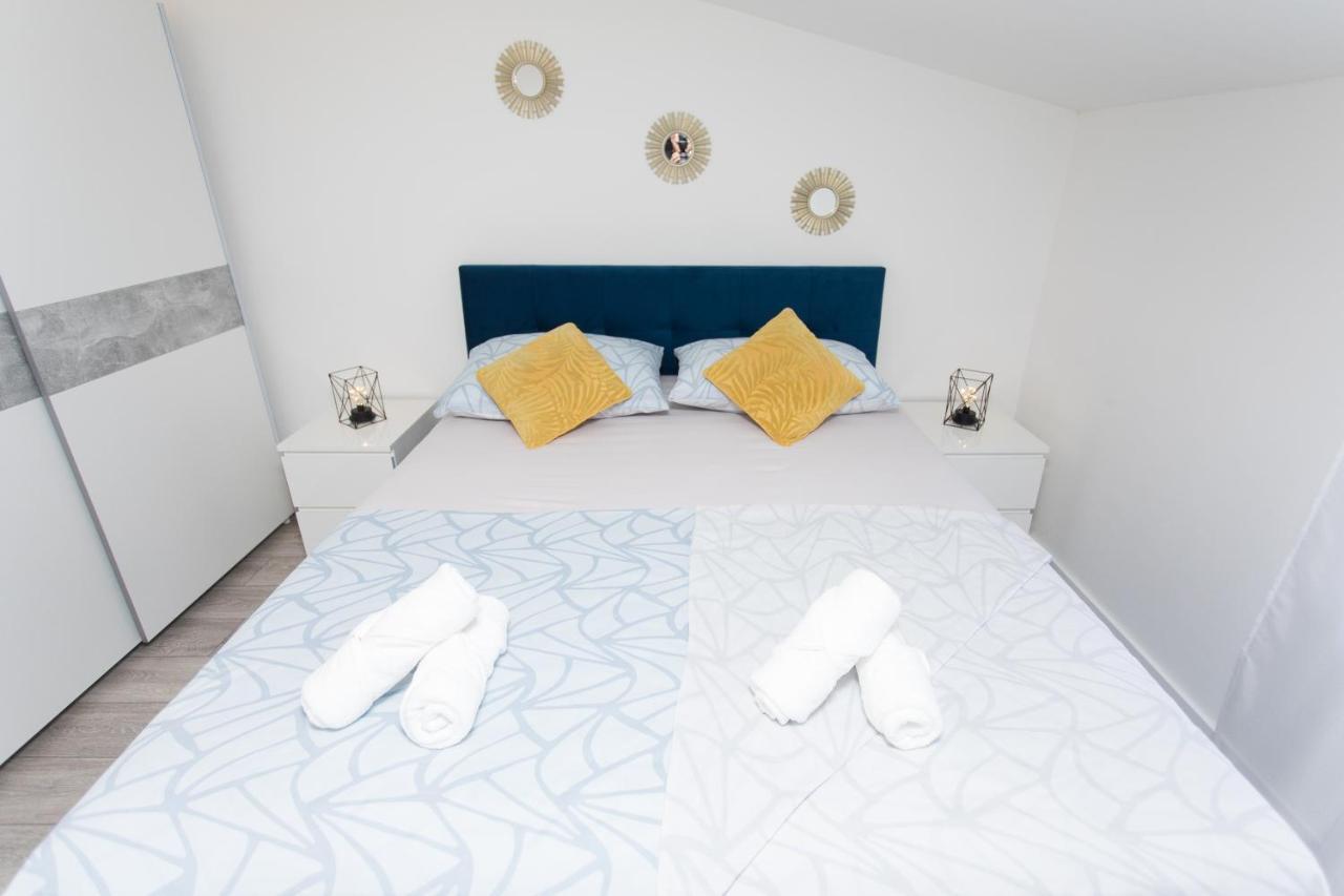 פודסטראנה Apartment Gold מראה חיצוני תמונה