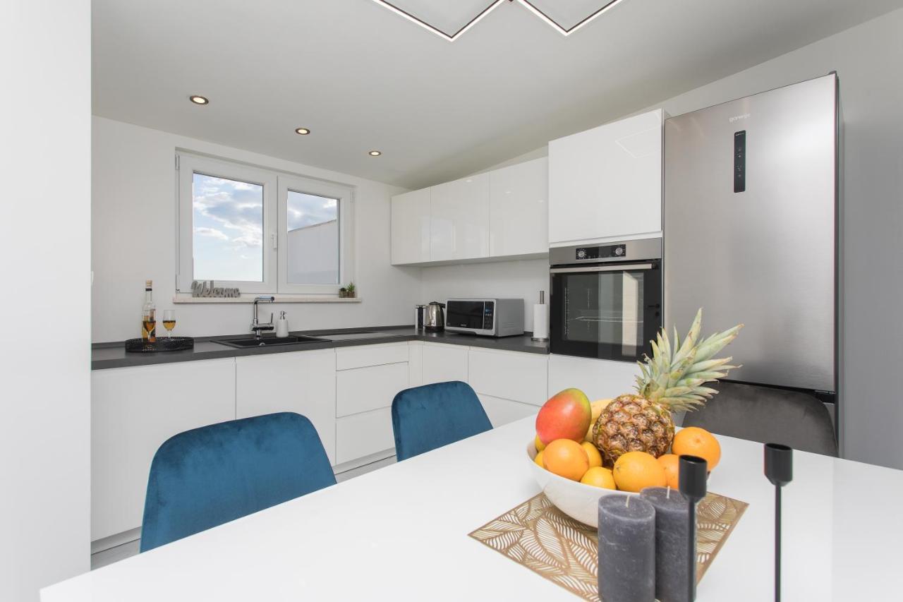 פודסטראנה Apartment Gold מראה חיצוני תמונה